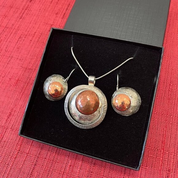 Jessie Senecal Handmade Sterling Sliver "Copper Circles" Necklace and Earrings - Picture 2 of 4